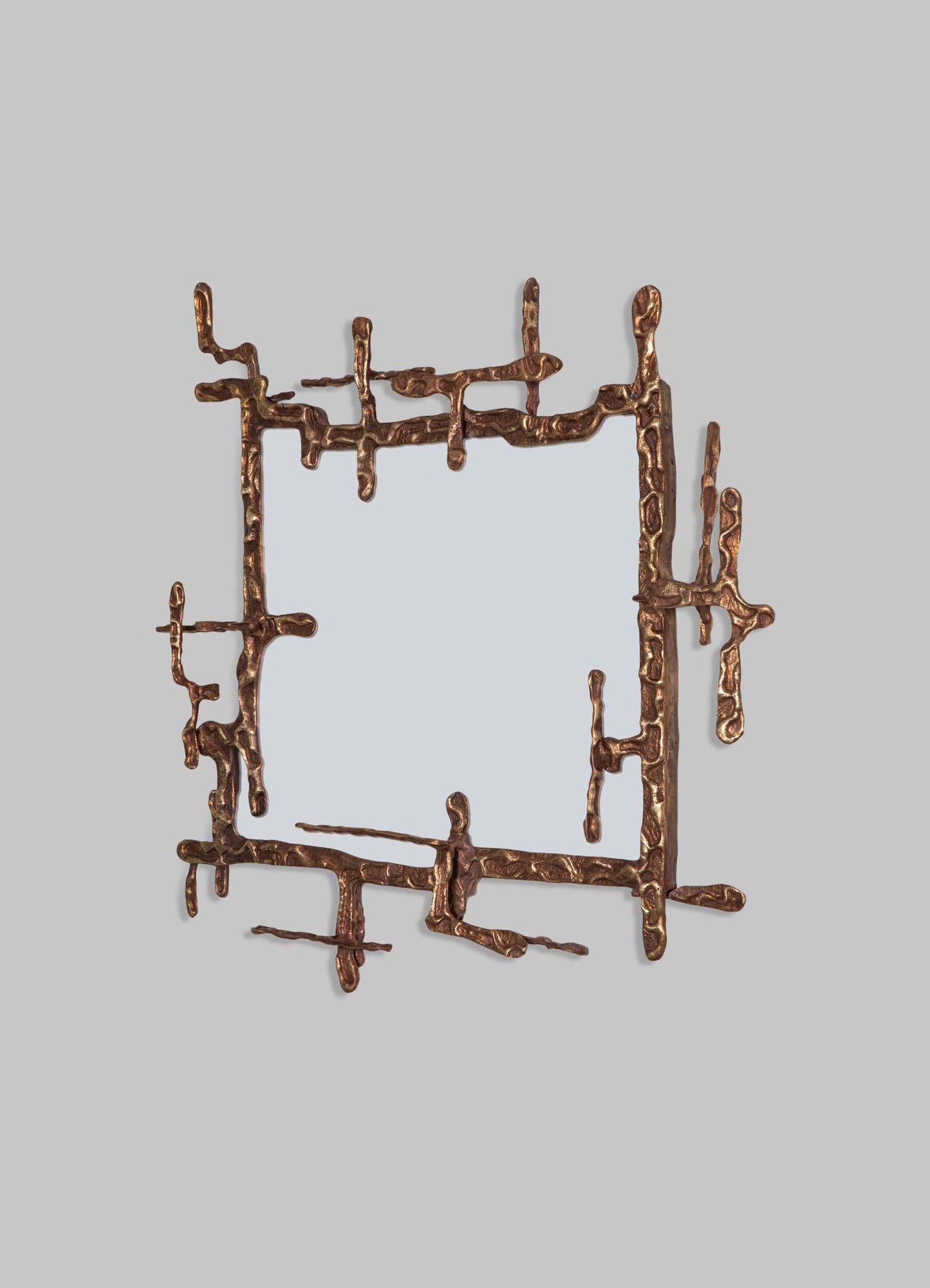 Harappa Gold Wall Mirror in Brass – Contemporary Handmade