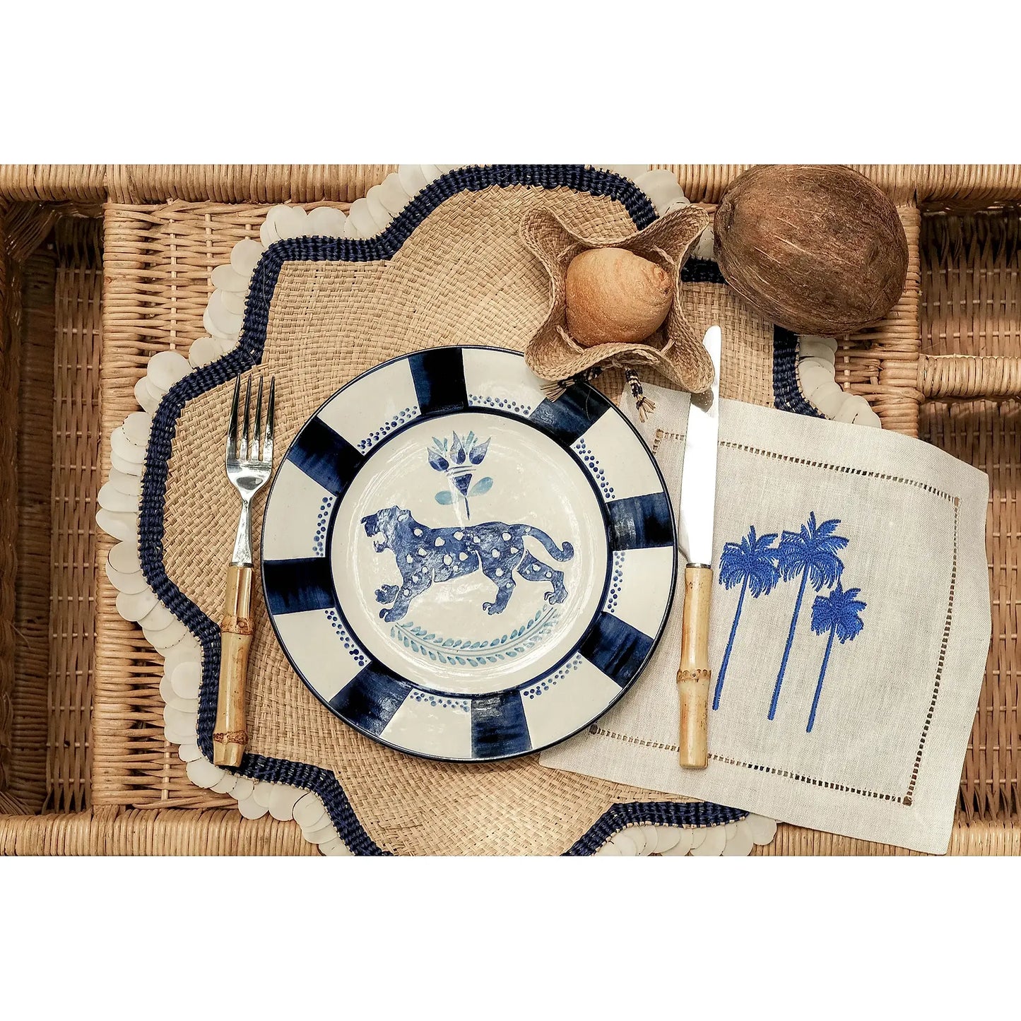 Aracata Hand-Painted Ceramic Dessert Plate