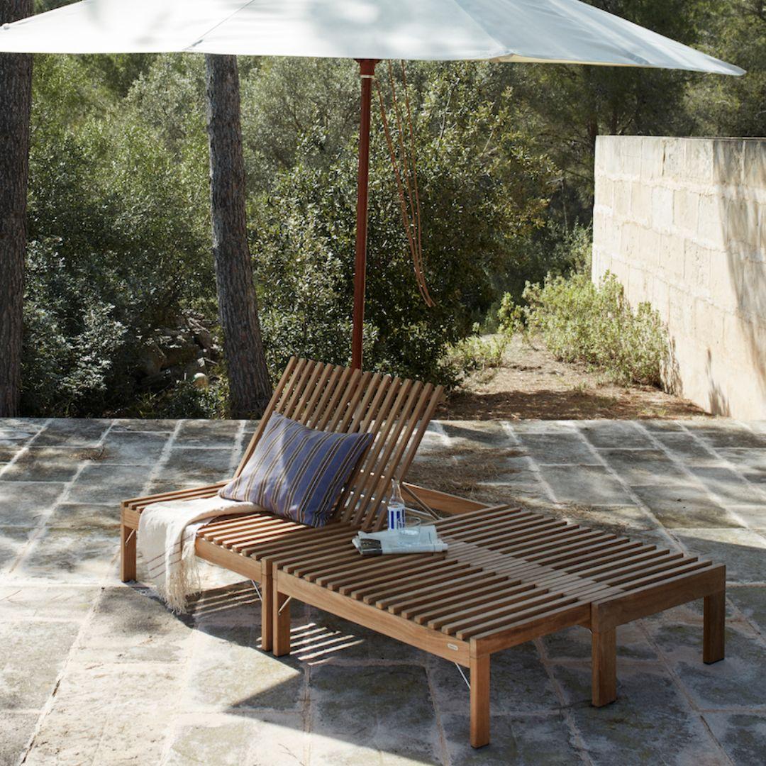Riviera Outdoor Lounge Chair – FSC-Certified Teak by Skagerak