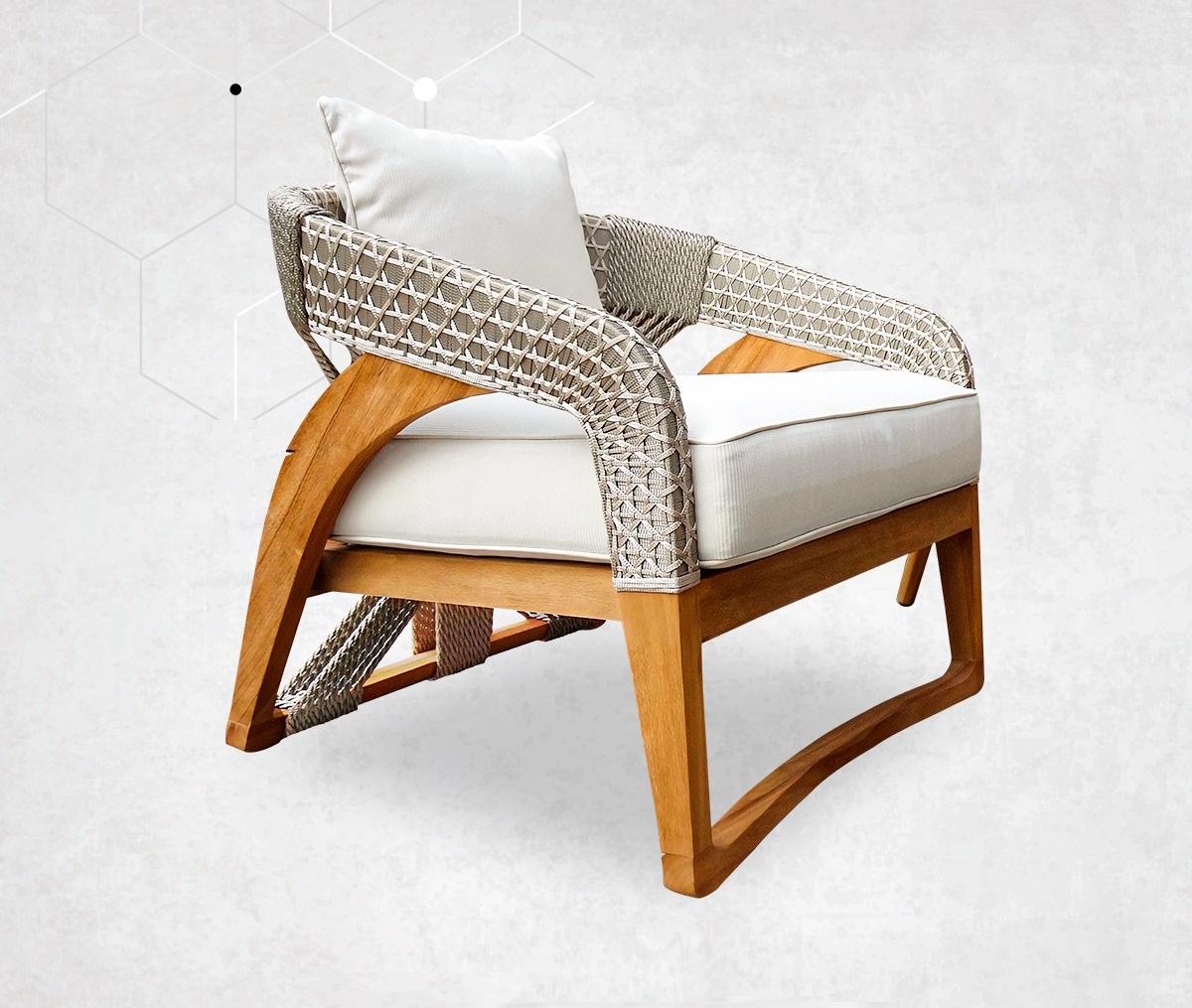 Outdoor Lounge Chairs – Set of 2 in Water-Based Teak with Hand-Woven Polyester Rope