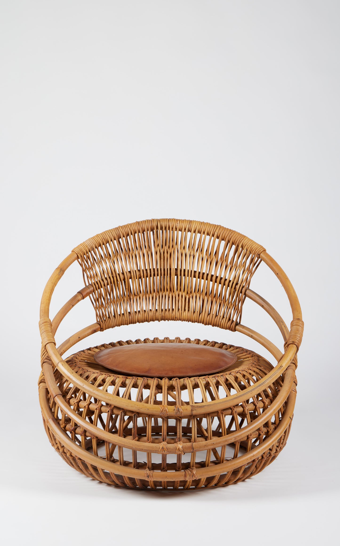 Mid-Century Modern Rattan Outdoor Lounge Chair & Ottoman Set – 1956 Bonacina Design