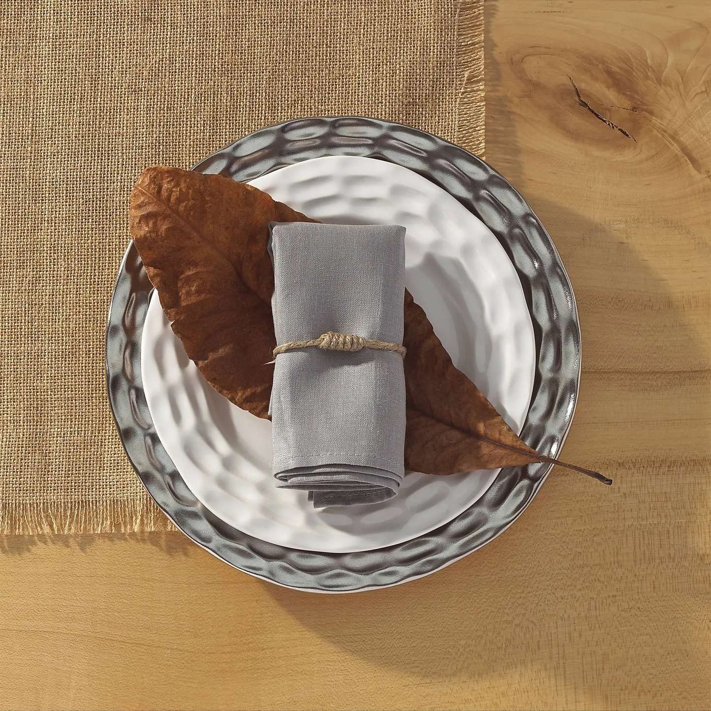 Truro Platinum 4-Piece Dinner Plate Set