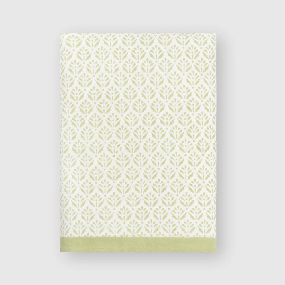 Esme Green Leaf Cotton Tablecloth – 235 x 335 cm