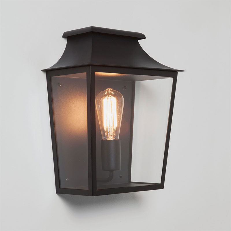 Half Lantern Outdoor Wall Light – Richmond (Textured Black)