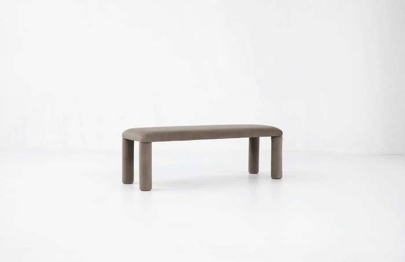 Temi Minimalist Velvet Bench