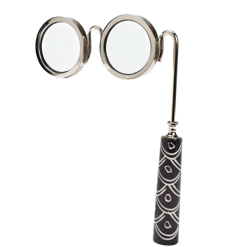 Brass Spectacle Magnifier – Rectangular 17.5×22.5×2 cm