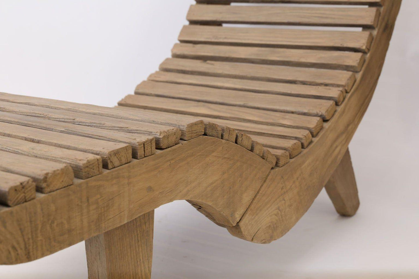 Mid-Century Contoured Lounge Chair – Restored Outdoor Use