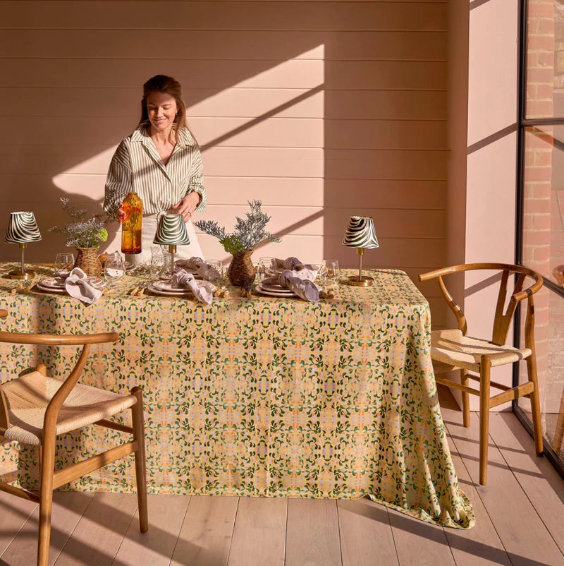 Aurelia Marble Tablecloth – 235 x 335 cm