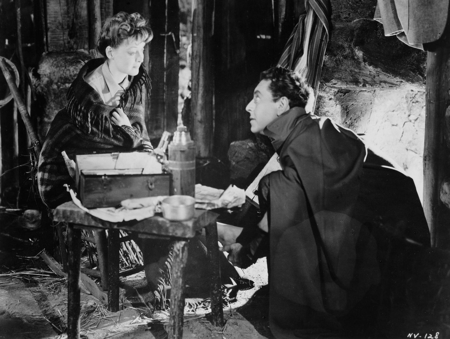 NOW VOYAGER Luxury Wool Blanket Lambswool & Cashmere King Size