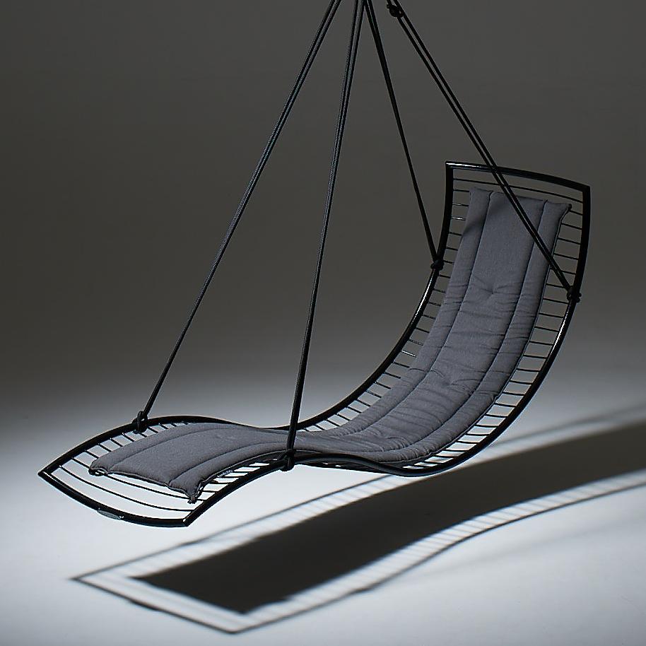 Modern Steel Pod Hanging Chair – White Indoor/Outdoor Lounger Daybed, 2022