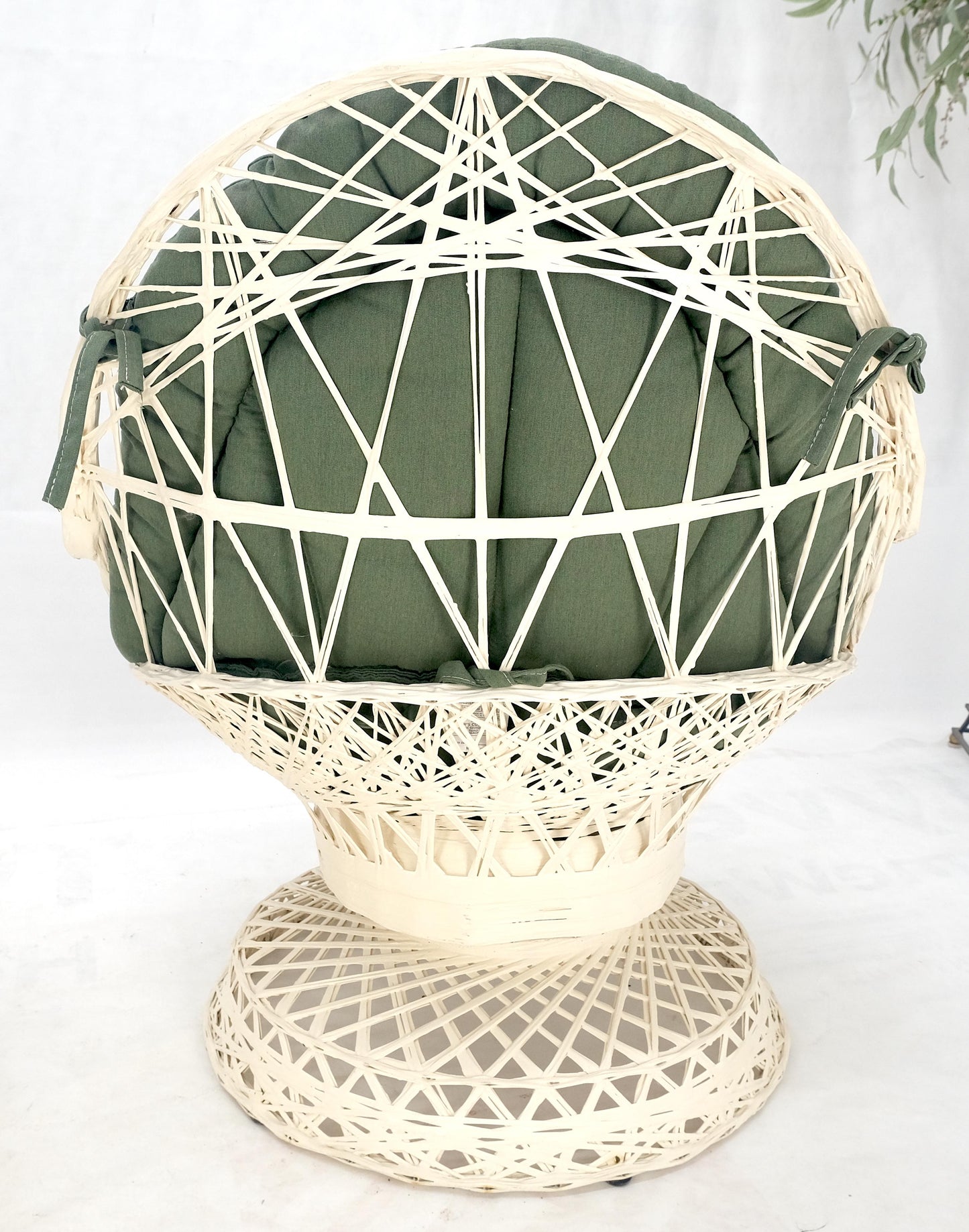 Set of 2 Egg Shape Fiberglass Spun Outdoor Lounge Chairs with Woodard Glass-Top Coffee Table
