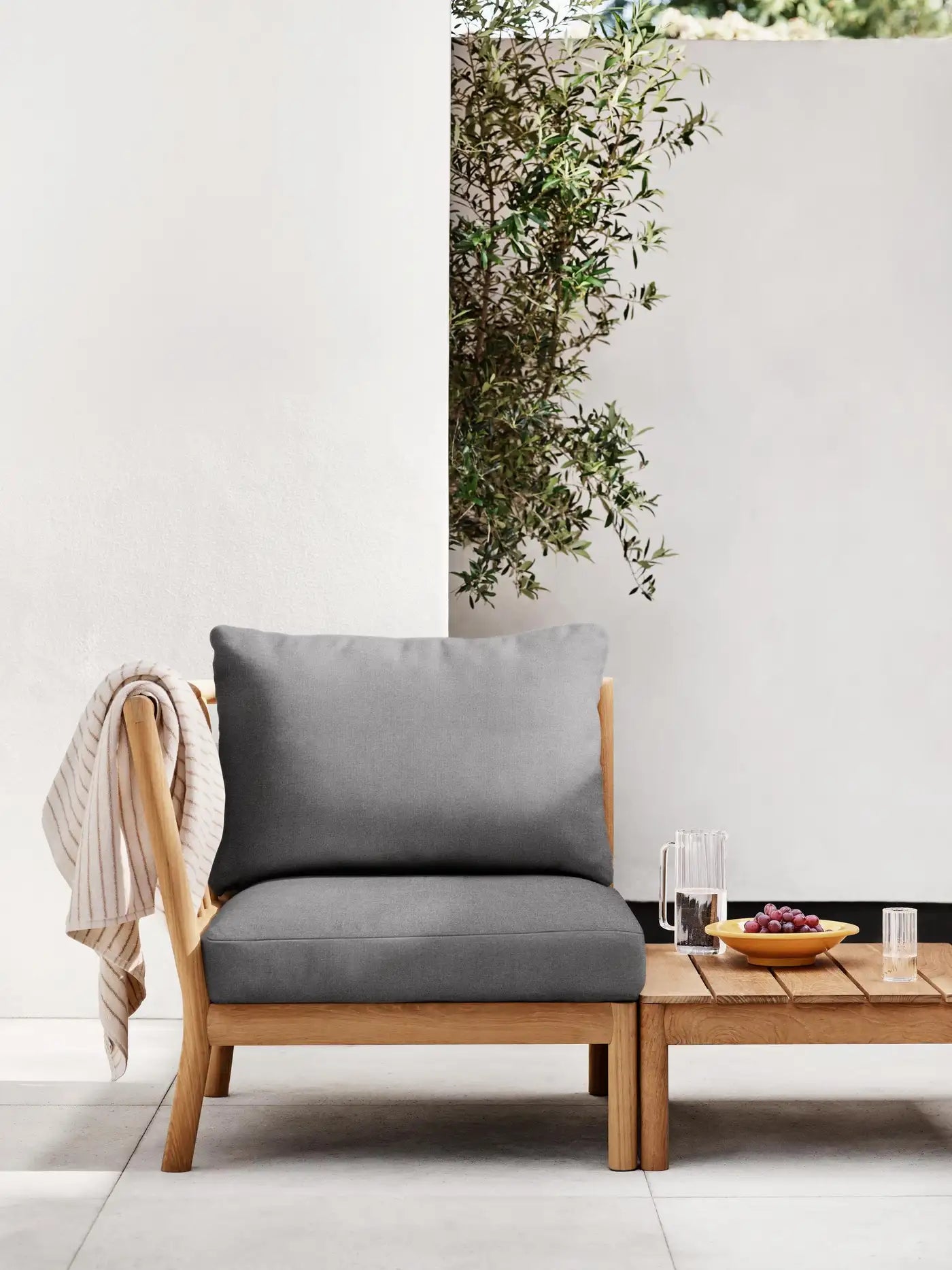 'Tradition' Outdoor Lounge Sofa Set in Teak 7 Piece Set