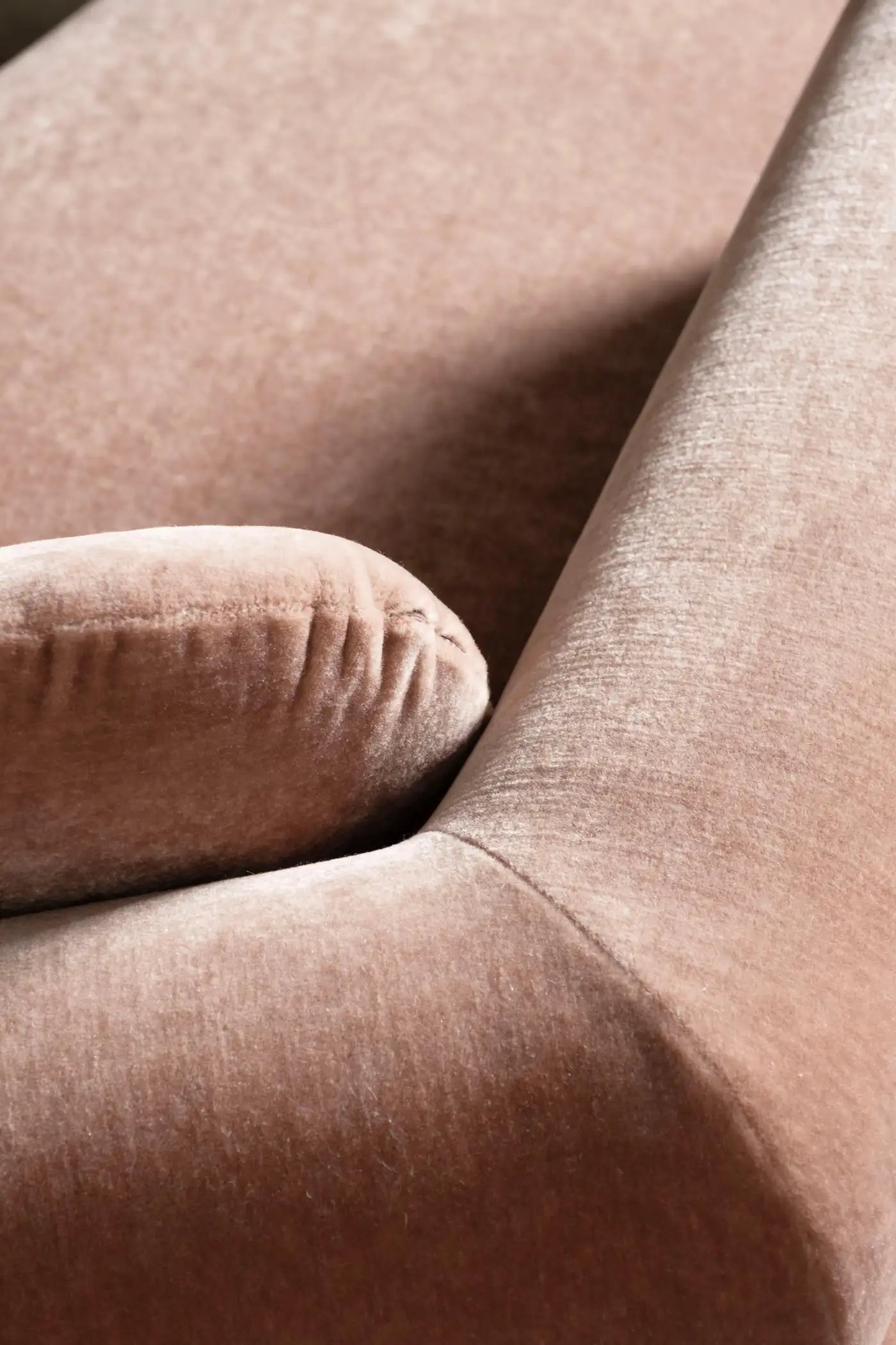 Twins Mid-Century Modern Day Bed in DEDAR Mohair and Oak