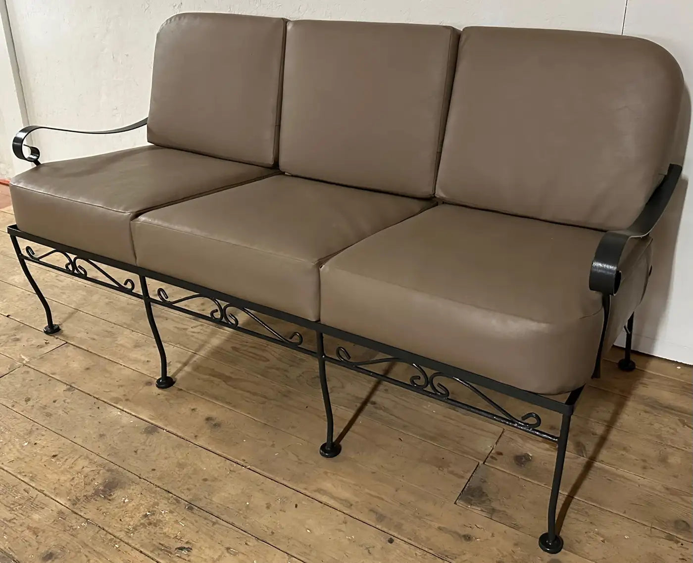Vintage Metal Garden Sofa and Chairs Seating Ensemble