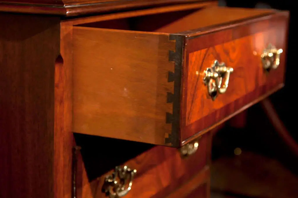 CUSTOM ENGLISH MAHOGANY THREE-DRAWER CHEST – GEORGIAN STYLE