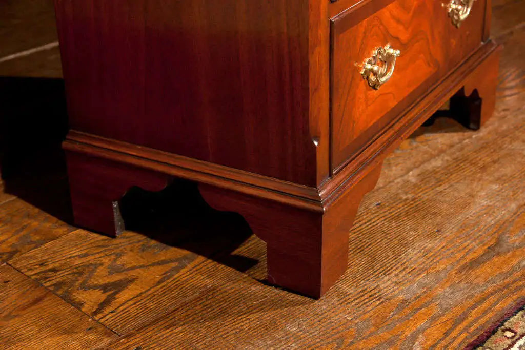 CUSTOM ENGLISH MAHOGANY THREE-DRAWER CHEST – GEORGIAN STYLE