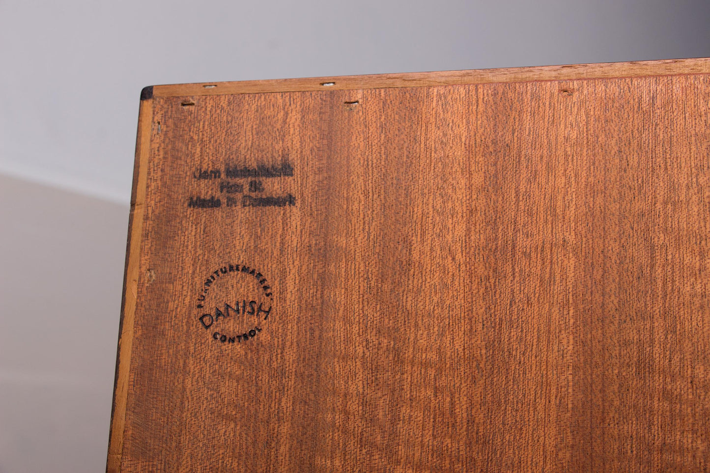 Vintage 1960 Danish Rosewood Shelf – Scandinavian Modern by Ejvind A. Johansson for Ivan Gern