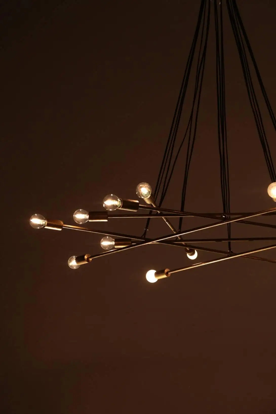 Large Modern Italian Pendant/Chandelier Sixteen-Light