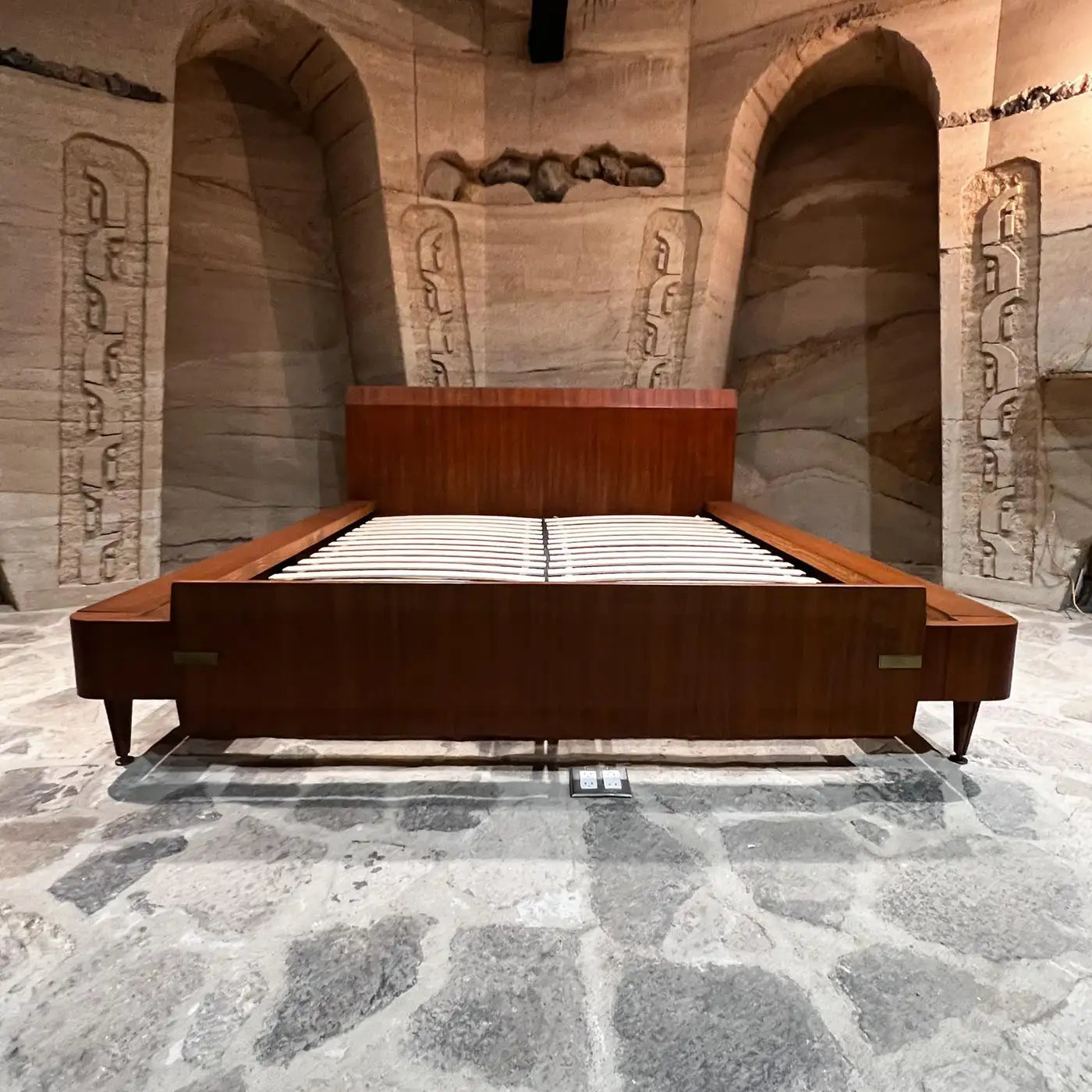 1960s Exquisite Italian Queen Bed Sapele and Brass