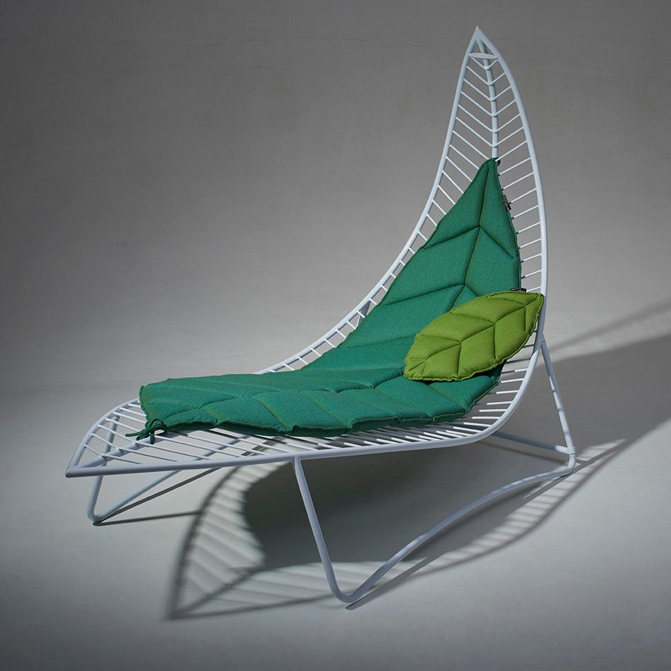 Leaf Hanging Swing Chair – Modern Steel Indoor/Outdoor White Lounger, 2022