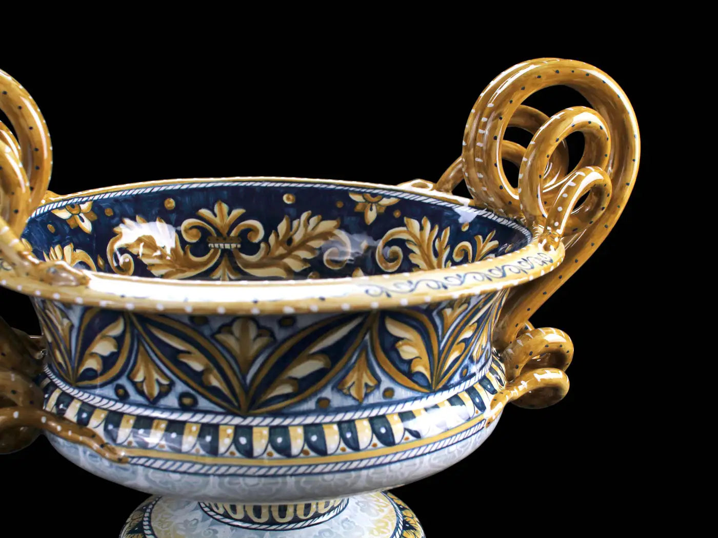 Hand Painted Blue Majolica Handles Bowl Centerpiece Ornament Renaissance Deruta