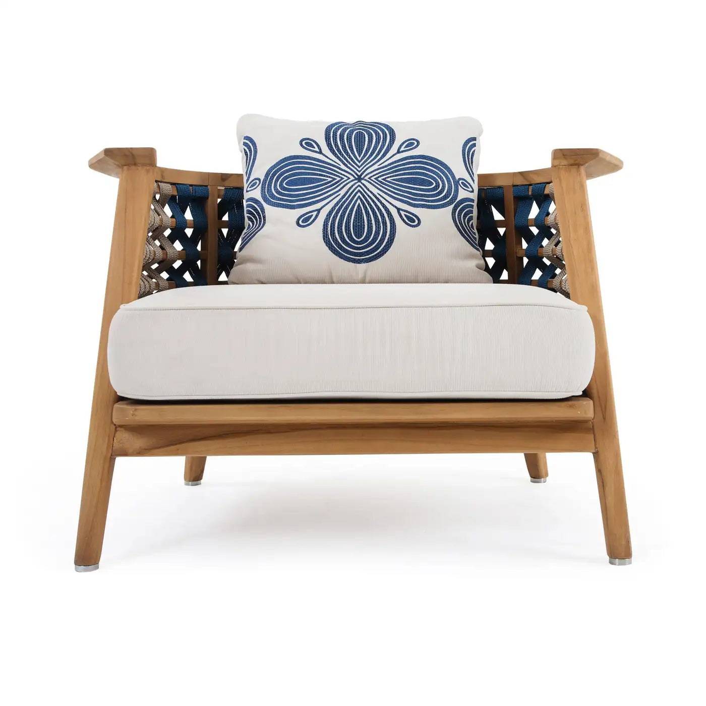 Outdoor Woven Rope Armchair in Solid Teak