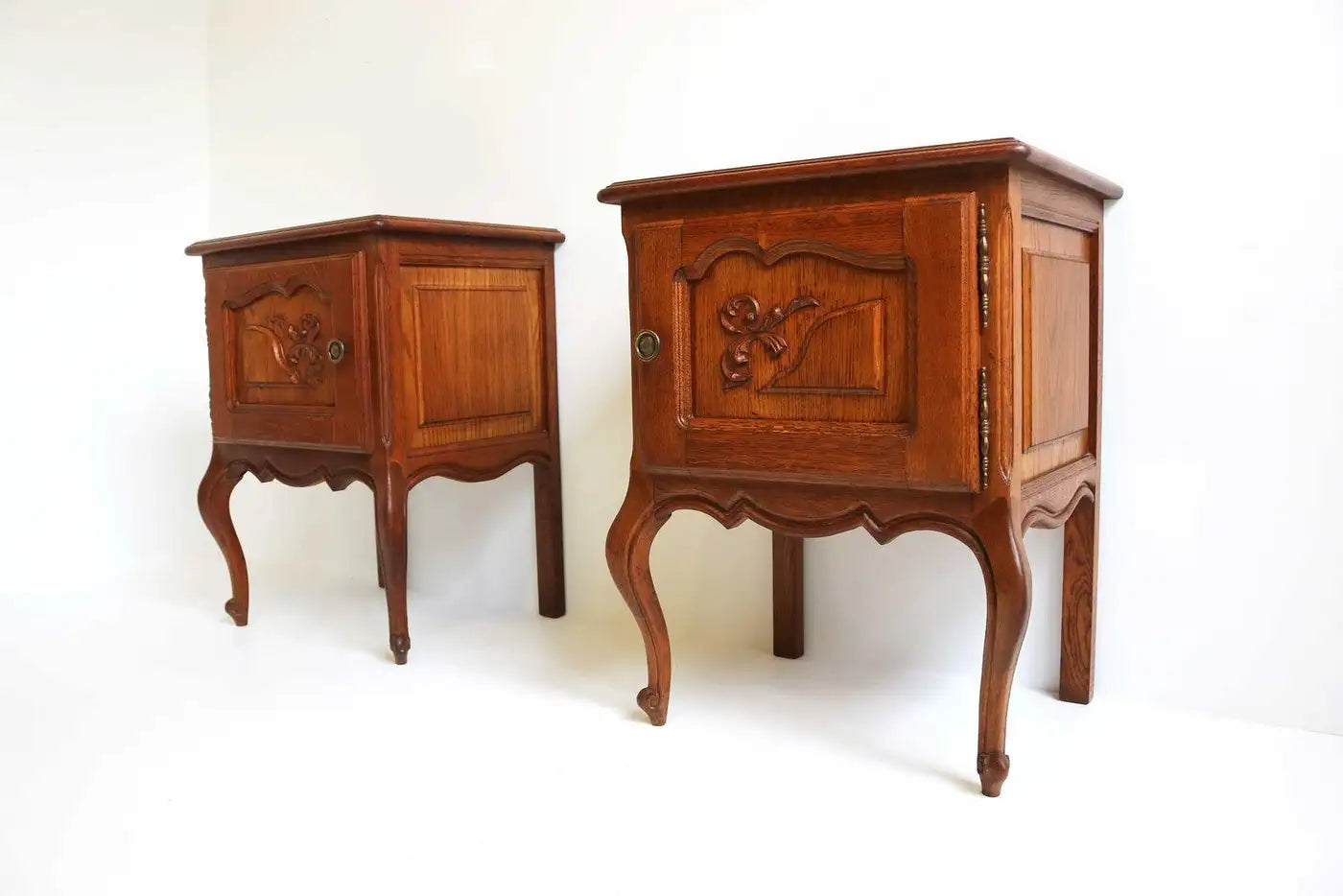 French Antique Style Carved Oak Nightstands 1960 Midcentury
