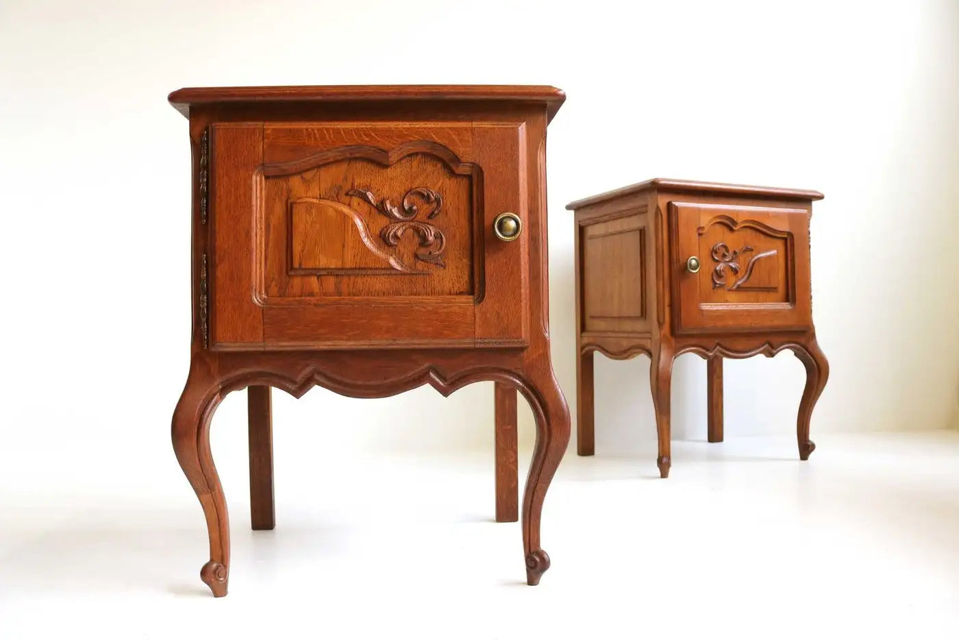 French Antique Style Carved Oak Nightstands 1960 Midcentury