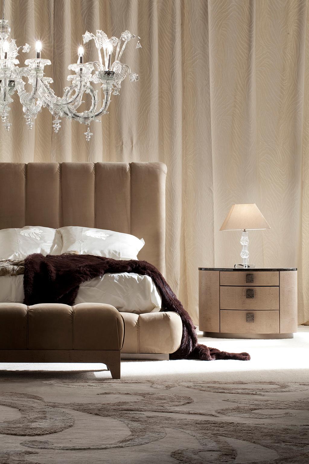 Giorgio USA Collection Italian Upholstered King Size Bed with Bronzed Brass Base