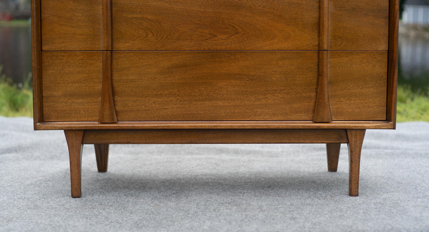Restored Mid-Century Modern 5-Drawer Tall Dresser – Red Lion, c.1950s