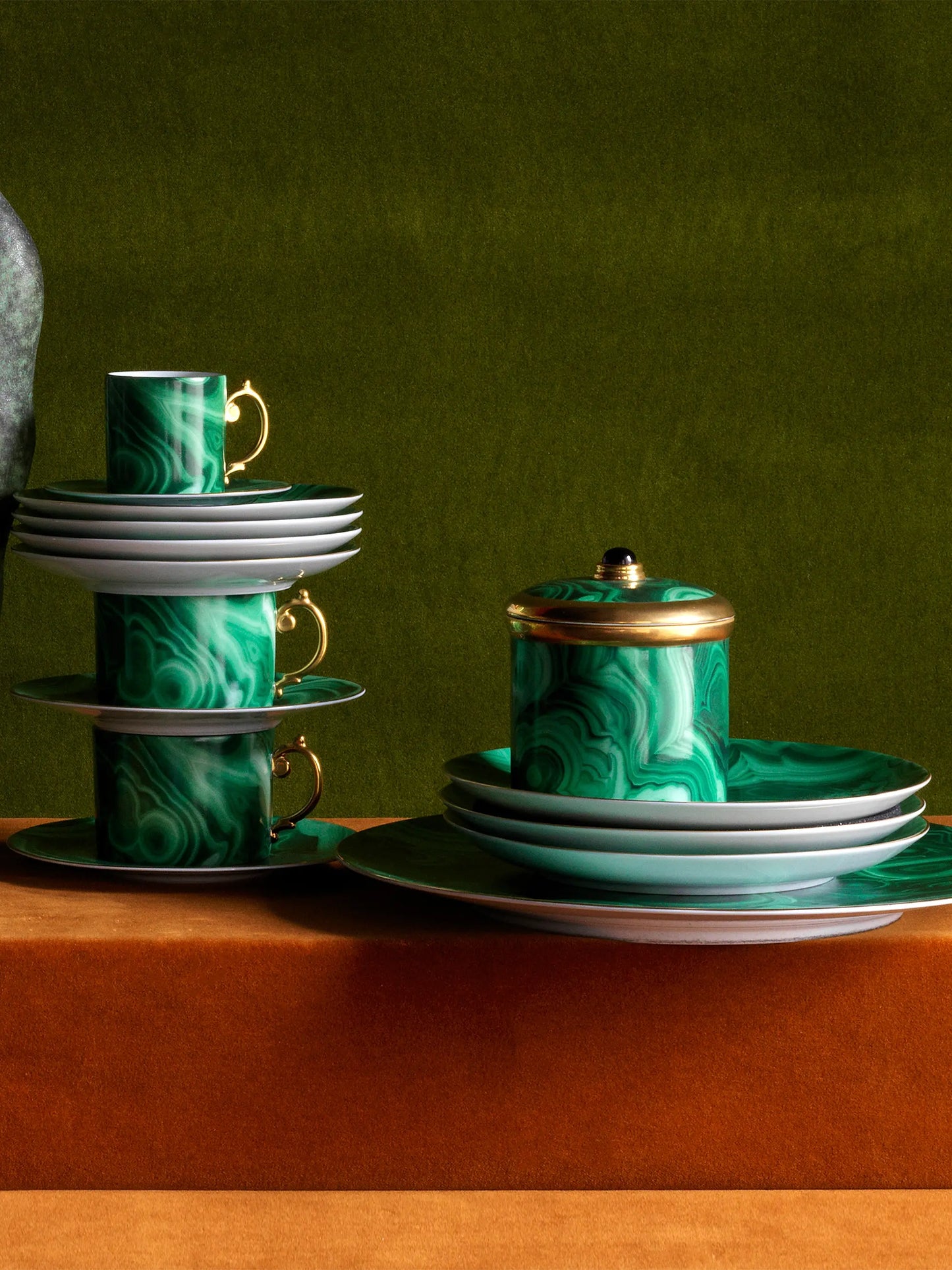 Malachite 24K Gold Porcelain Charger & Cake Plate