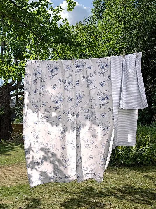 Passé Présent Flat Sheet