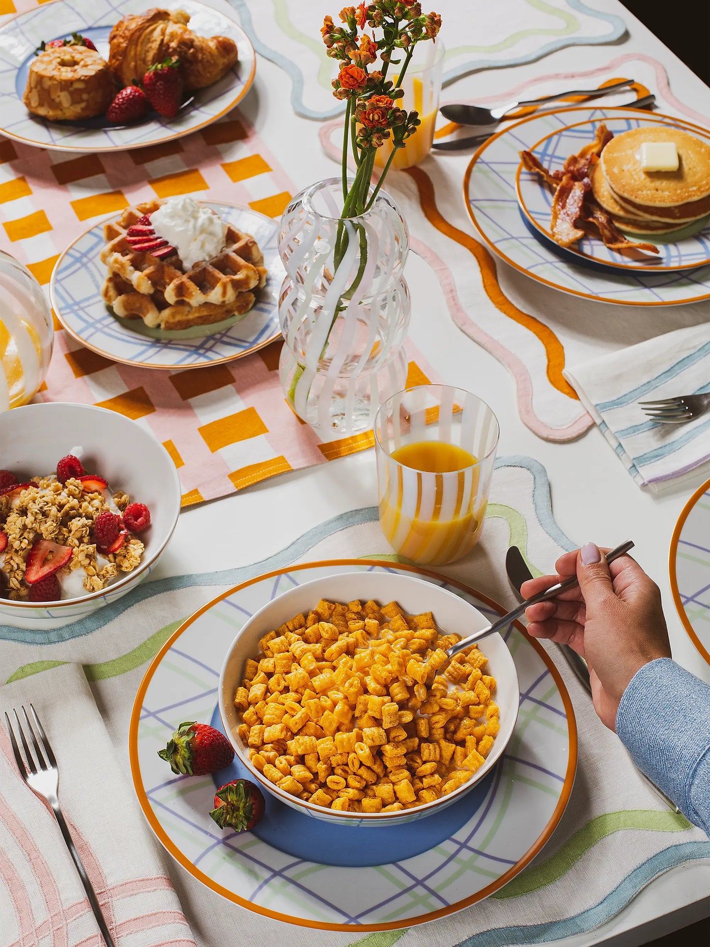 Grid Porcelain Salad Plate Set (4-Piece)