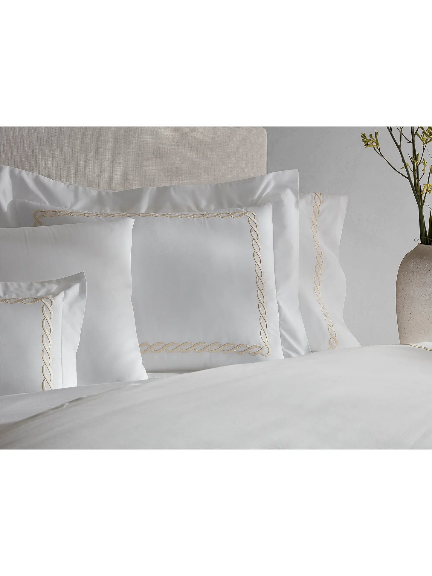 Classic Chain Embroidered Cotton Percale Sheet & Pillowcase Set