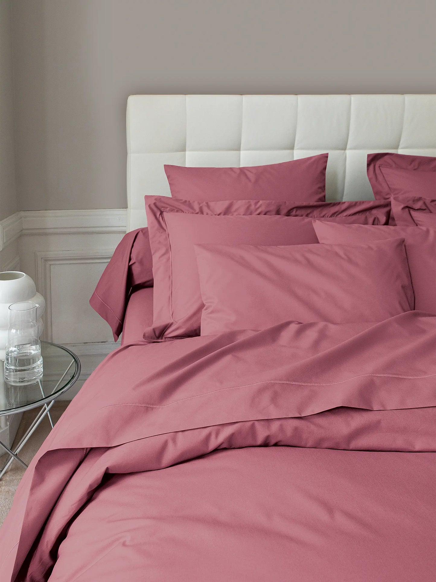 Vexin Cotton Sheet & Pillowcase Collection