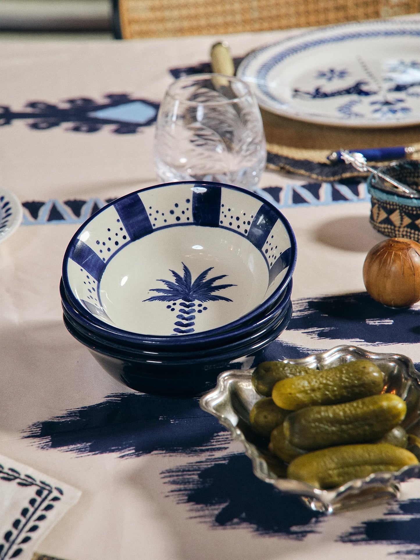 Palma Real Hand-Painted Ceramic Bowls (2-Piece Set)