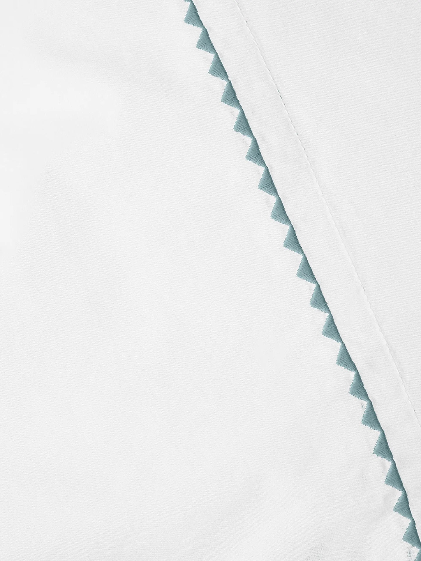 Trailing Embroidered Organic Pillowcase Set