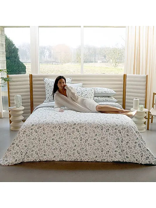 Fugace Duvet Cover + Pillowcases & Sham Collection (Multi)