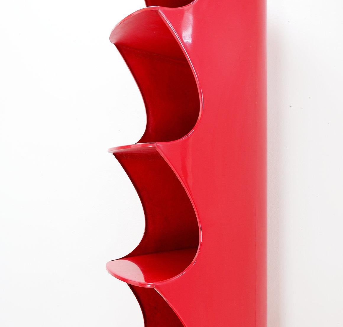 Vintage 1970s Totem Shelf – Fiberglass Display Unit