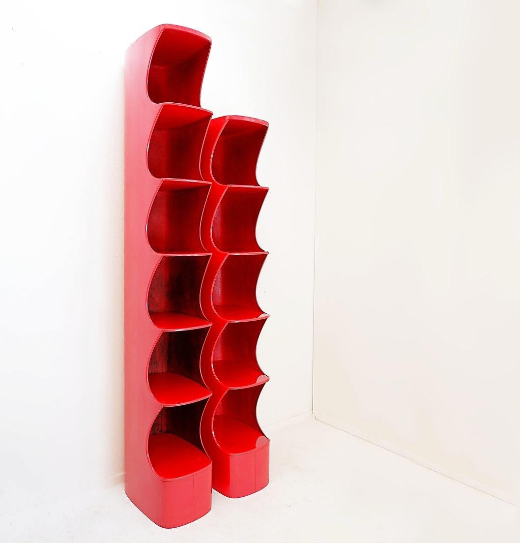 Vintage 1970s Totem Shelf – Fiberglass Display Unit