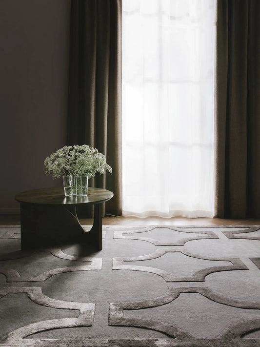 Elegant Charcoal-Grey Wool & Lyocell Statement Rug