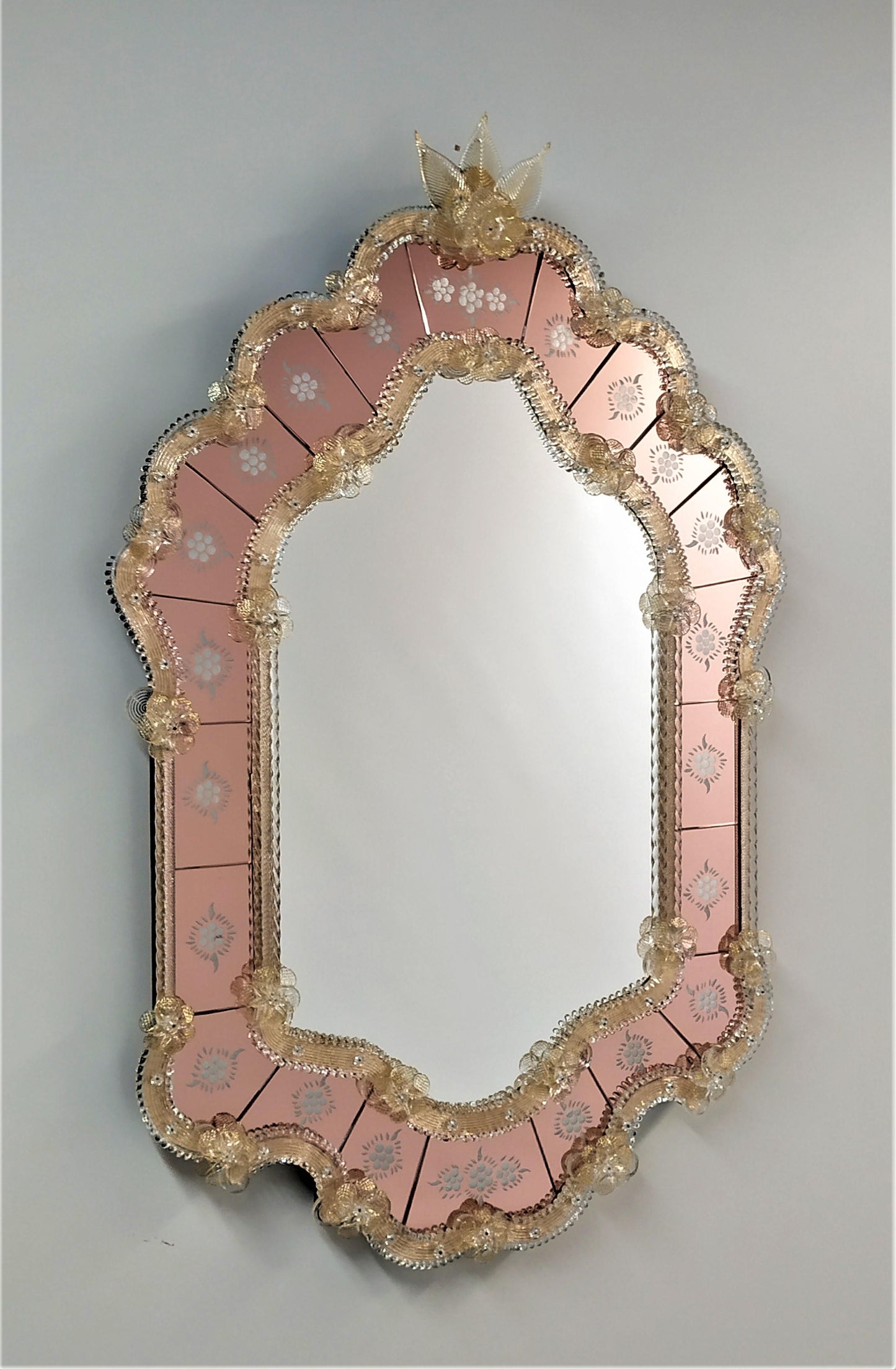 Navagero Murano Glass Wall Mirror – Golden Crystal & Pink-Toned Floral Etchings