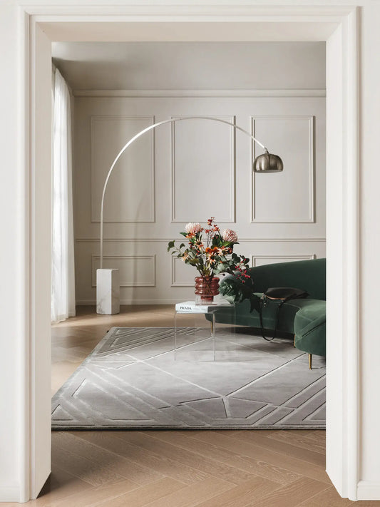 Sophisticated Grey Wool & Lyocell Rug