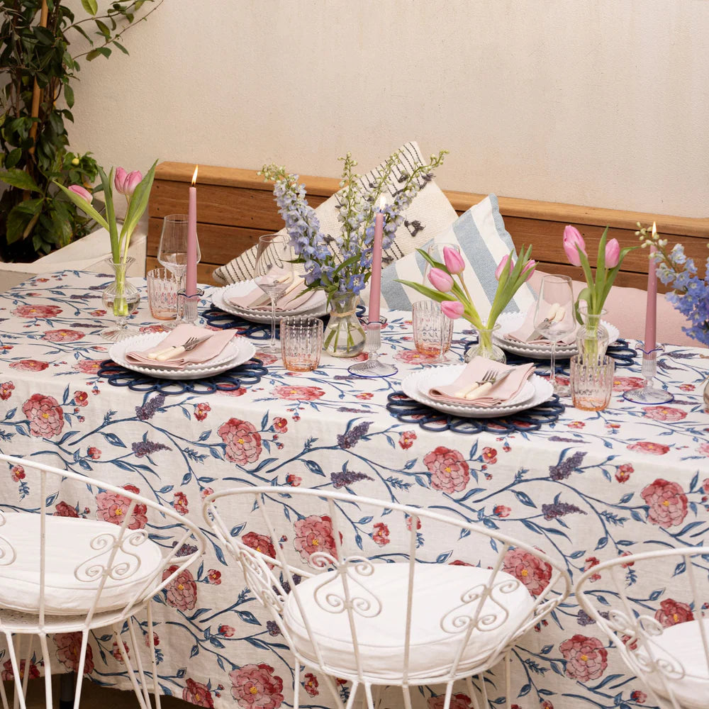 Juliet Embroidered Cotton Tablecloth – 150 x 300 cm