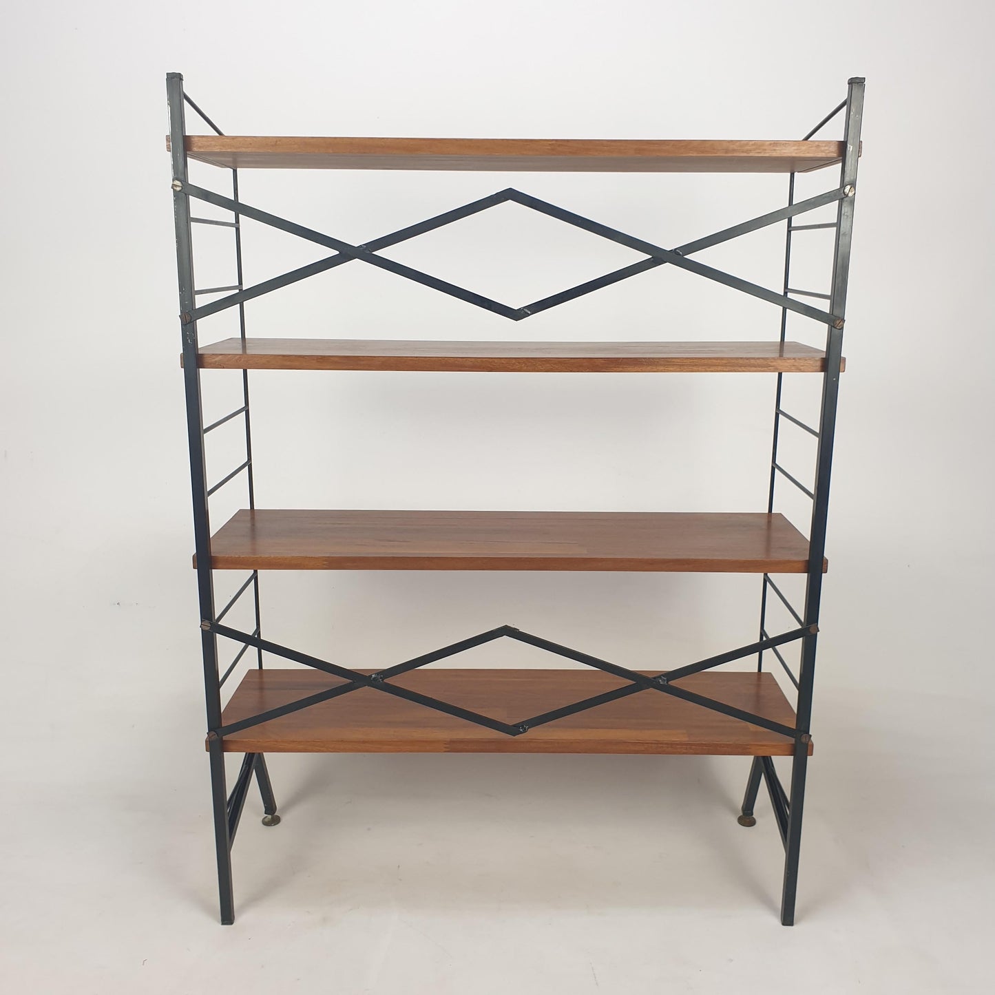 Mid-Century Italian Free-Standing Shelving Unit with Brass Feet – 1950s