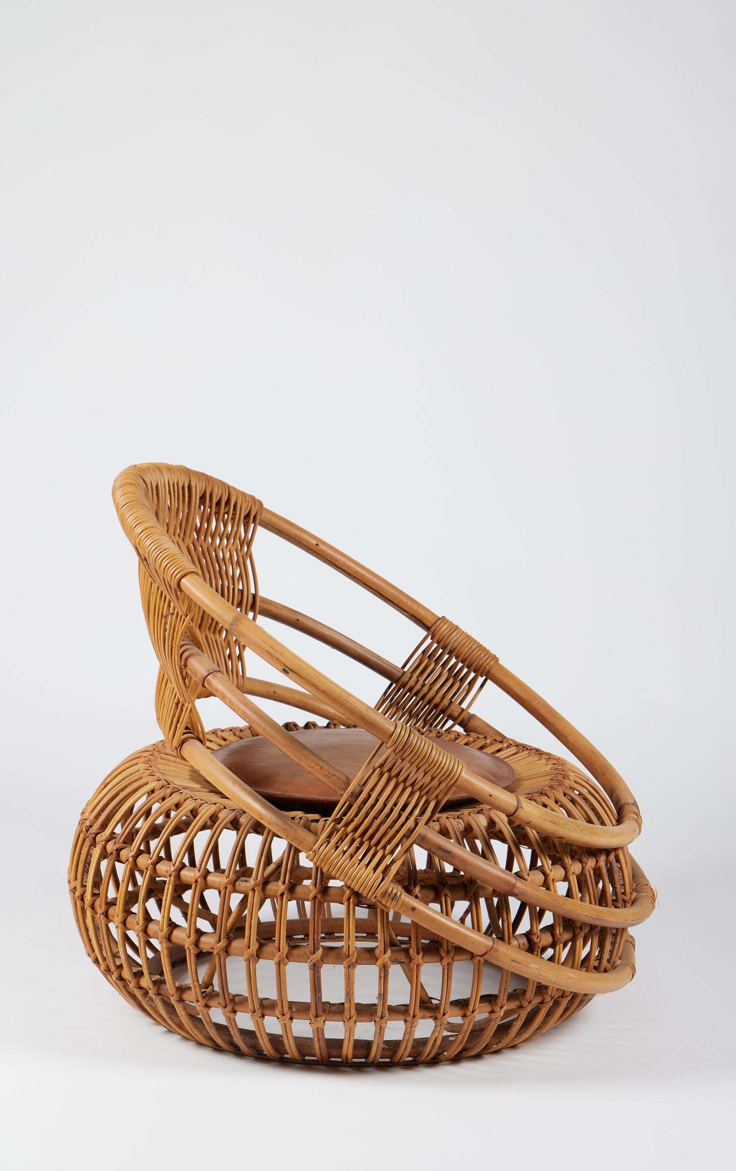 Mid-Century Modern Rattan Outdoor Lounge Chair & Ottoman Set – 1956 Bonacina Design