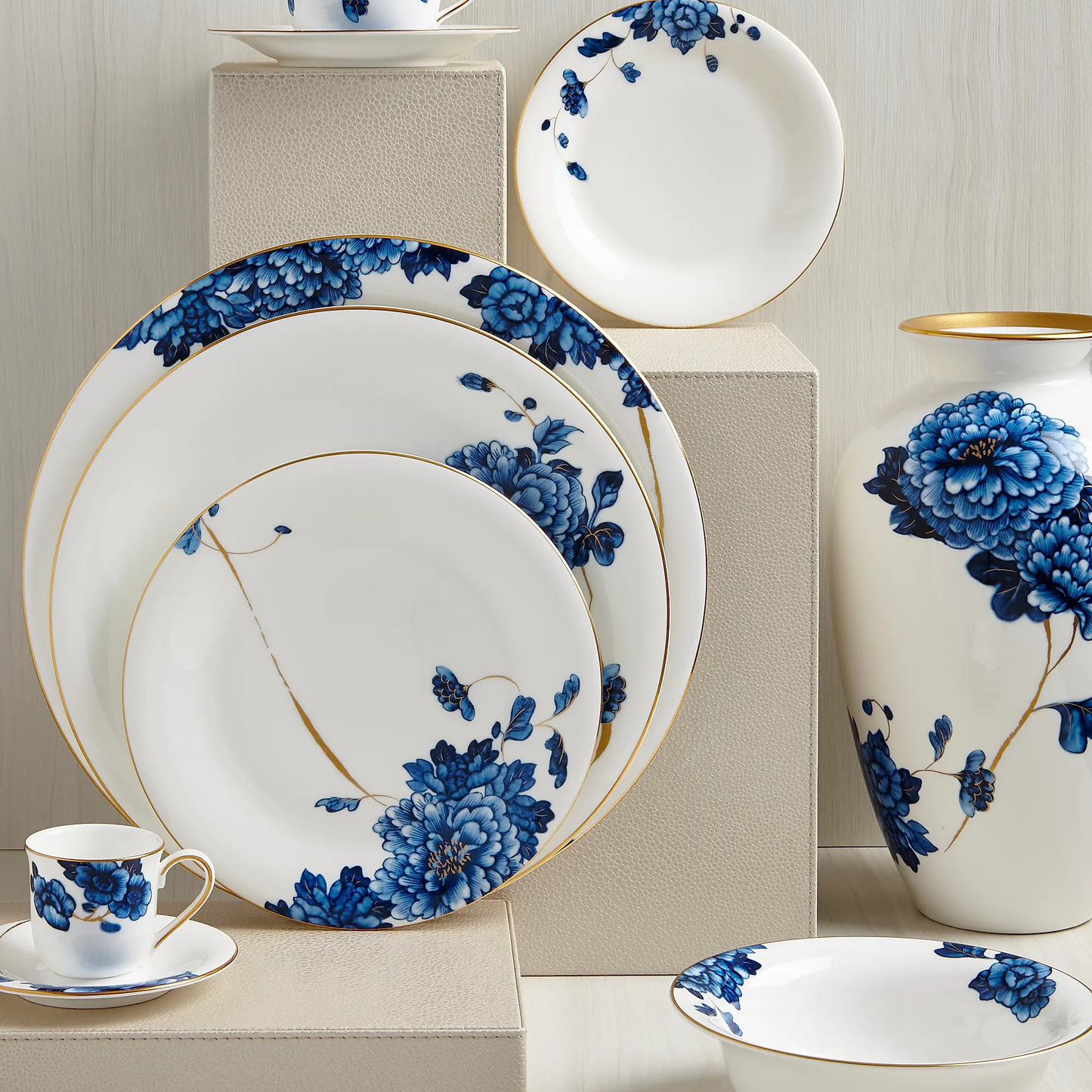 Emperor Flower 2-Piece Espresso Cup & Saucer Set