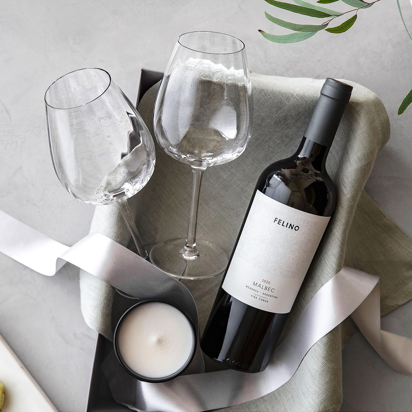 Rose Garden Crystal Red Wine Glass Set of 4