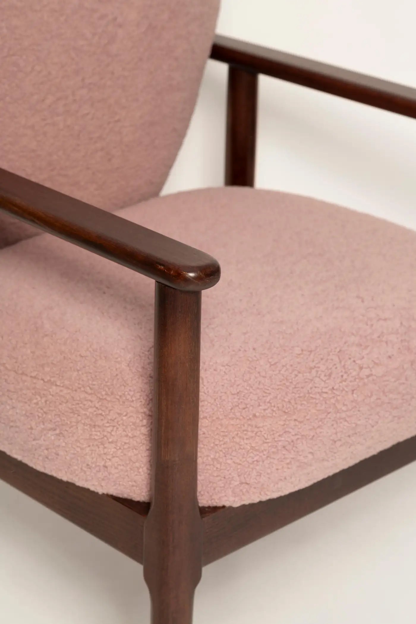 Heart Dining Chair in Pink Bouclé by Vintola Studio — Handmade in Poland