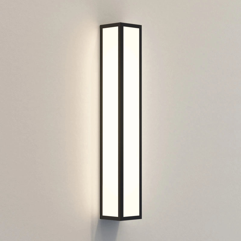 Outdoor Flush Wall Light – Salerno 520 LED (Textured Black)